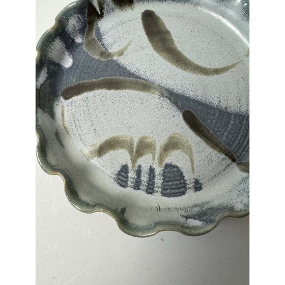 Signed Art Pottery Pie Plate Beautiful Green Gray and Blue Swirl Design Glaze - Picture 4 of 8